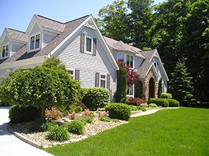 Landscapers and Lawncare Services in Costa Mesa, CA